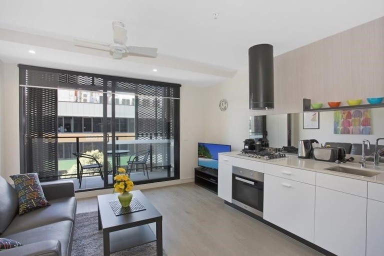 6 St Kilda Rd, ST KILDA