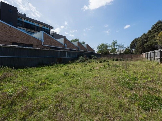 Photo of property at 699 Glen Huntly Road, CAULFIELD SOUTH